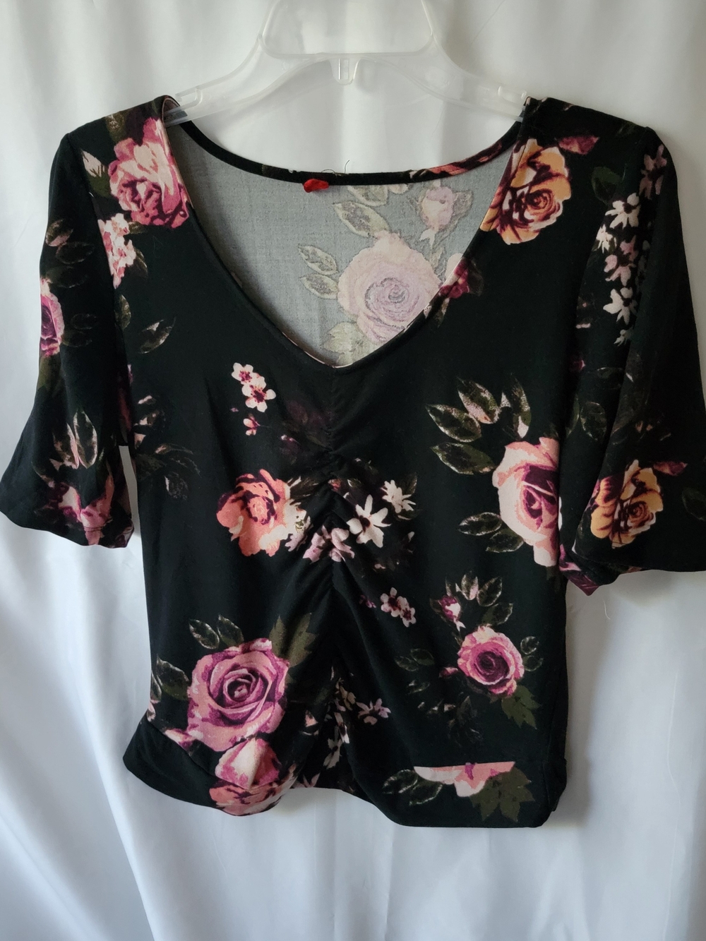 Floral V-Neck Short Sleeve Top